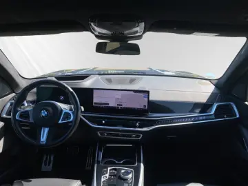 X7 xDrive40d M Sport Pro SkyLounge AHK Massage