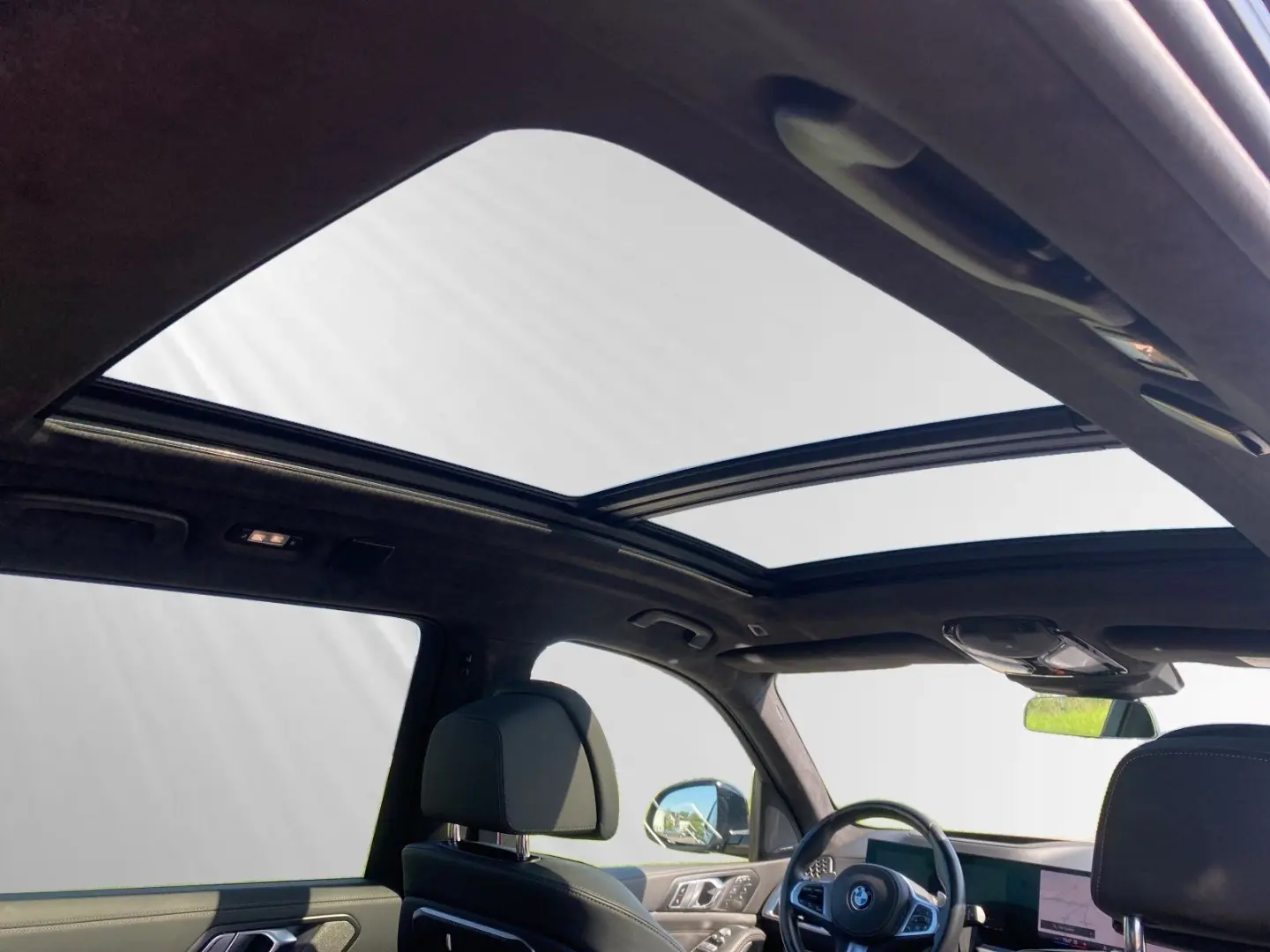 X7 xDrive40d M Sport Pro SkyLounge AHK Massage