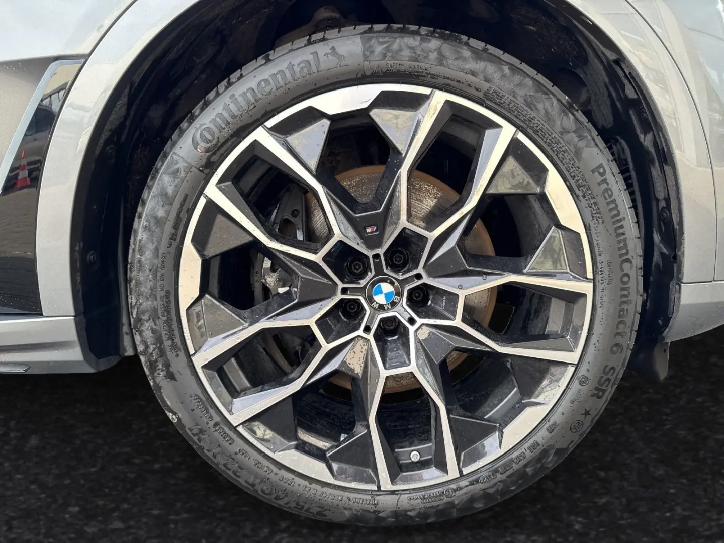 X7 xDrive40d M Sport Pro AHK SkyLounge Komforts.