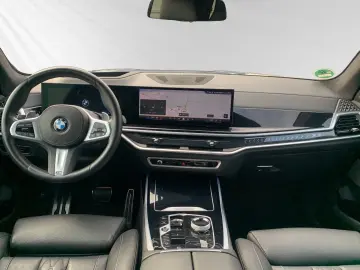 X7 xDrive40d M Sport Pro AHK SkyLounge Komforts.
