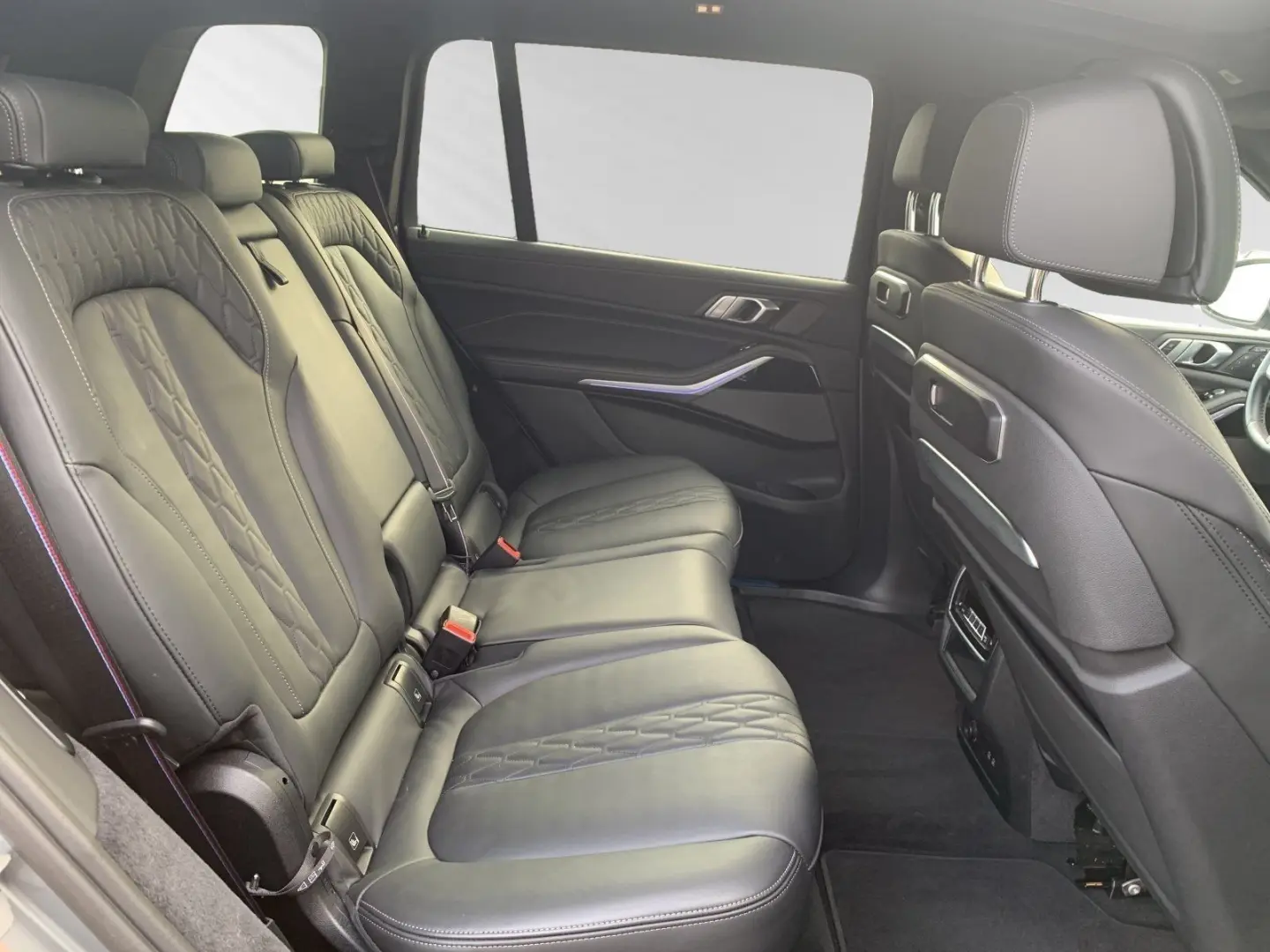 X7 xDrive40d M Sport Pro AHK SkyLounge Komforts.