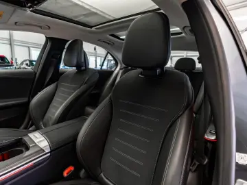 C 300 de AMG Premium   Pano   Digital Light