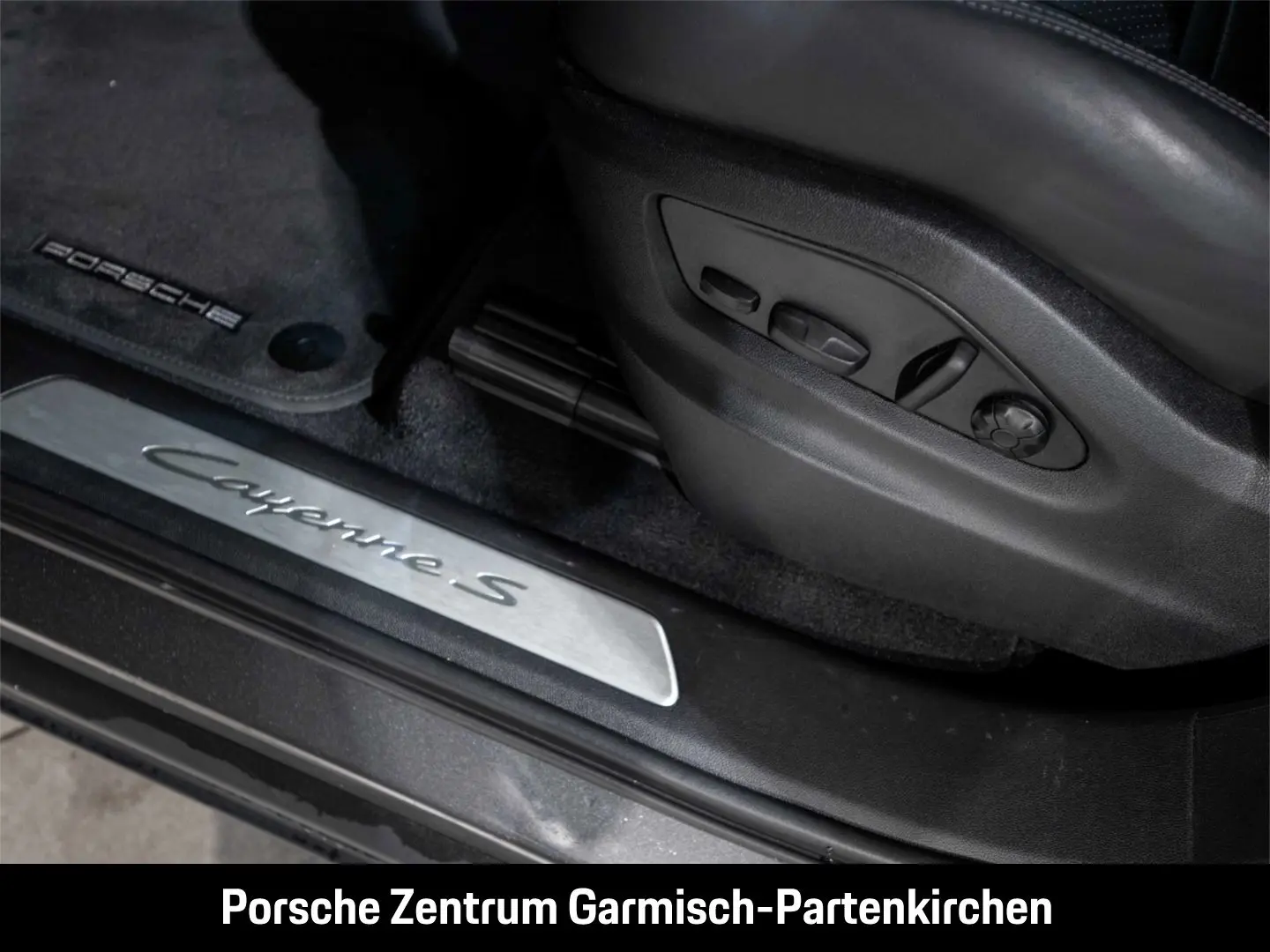 Cayenne S E-Hybrid LenkradHZG 360 Kamera Memory