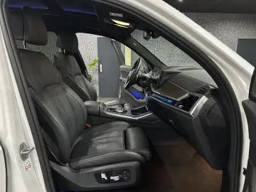 X7 xDrive 40 d M Sport   Soft-Close   SkyLounge