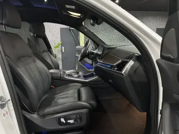 X7 xDrive 40 d M Sport   Soft-Close   SkyLounge