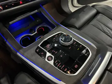 X7 xDrive 40 d M Sport   Soft-Close   SkyLounge