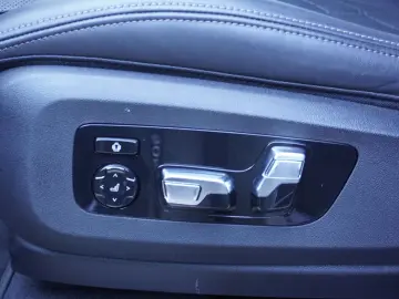 X7 xDrive40d M Sport PRO AHK ACC HeadUp Standhz