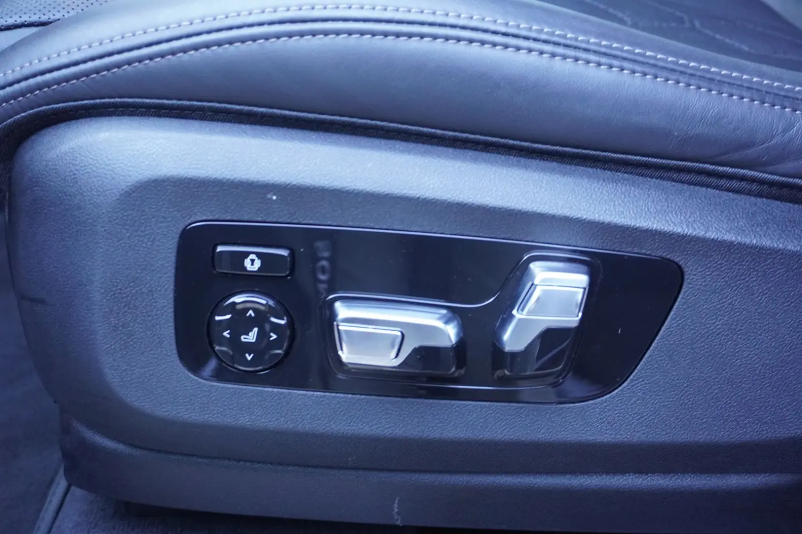 X7 xDrive40d M Sport PRO AHK ACC HeadUp Standhz