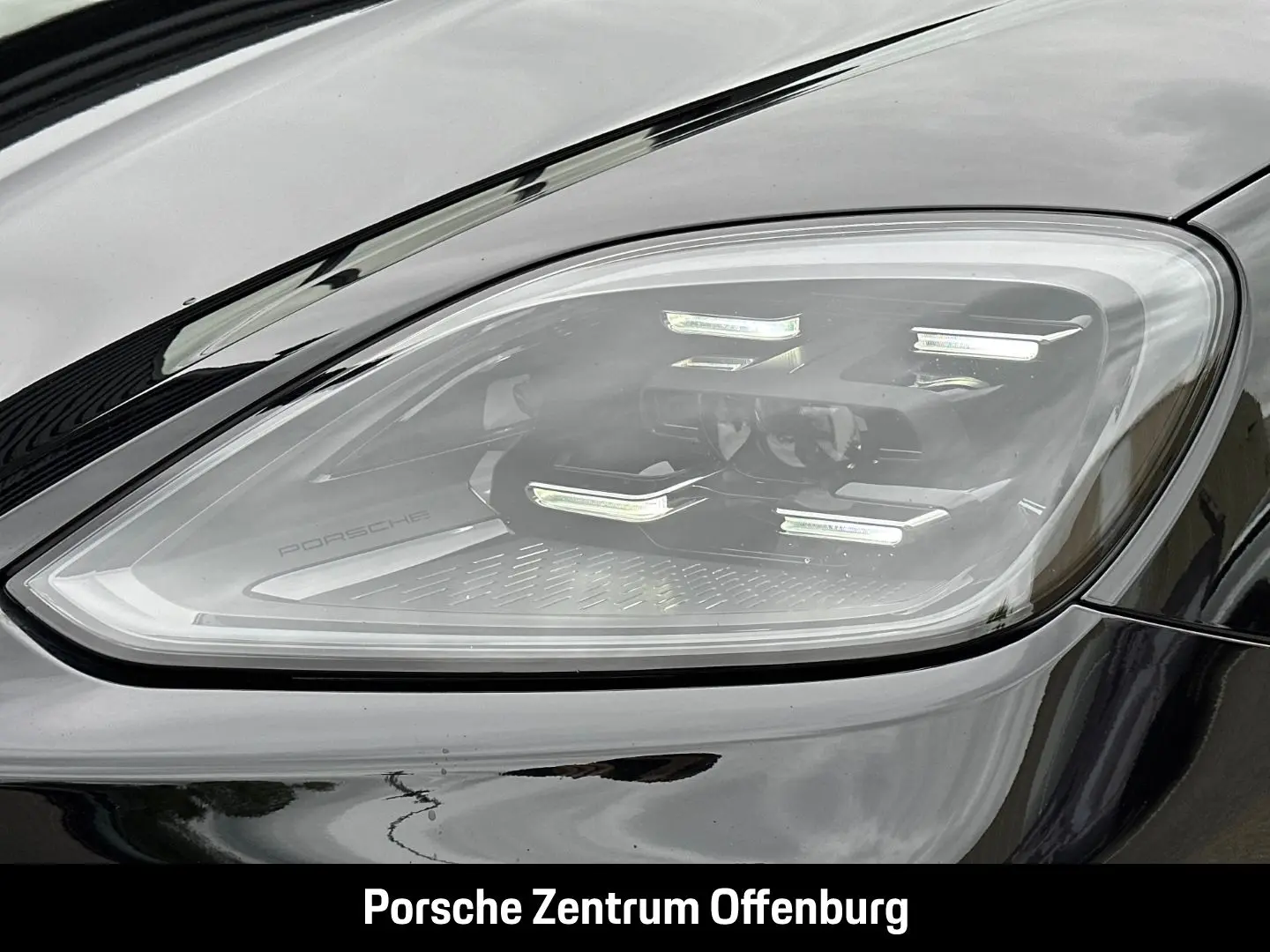 Cayenne E-Hybrid HUD Luftfeder. El. Panodach Nav