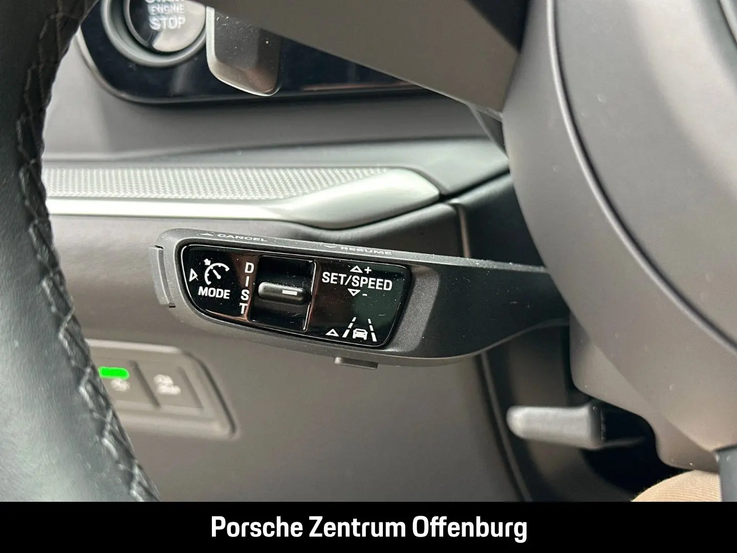 Cayenne E-Hybrid HUD Luftfeder. El. Panodach Nav