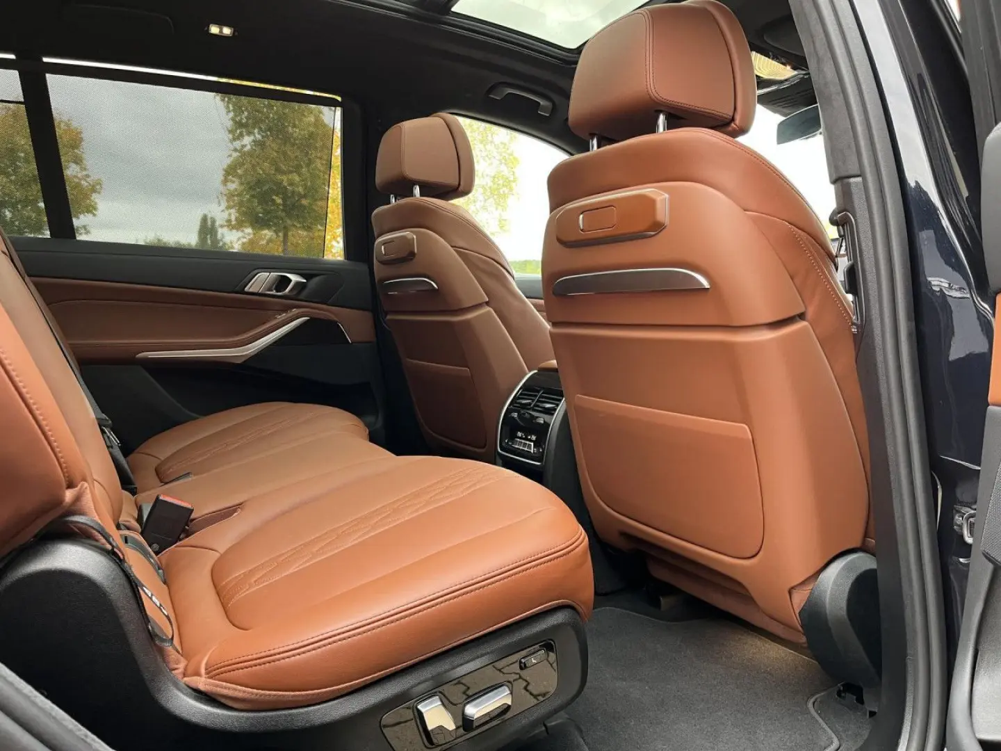 X7 xDrive40i M-Sport AHK Iconic Glow 360