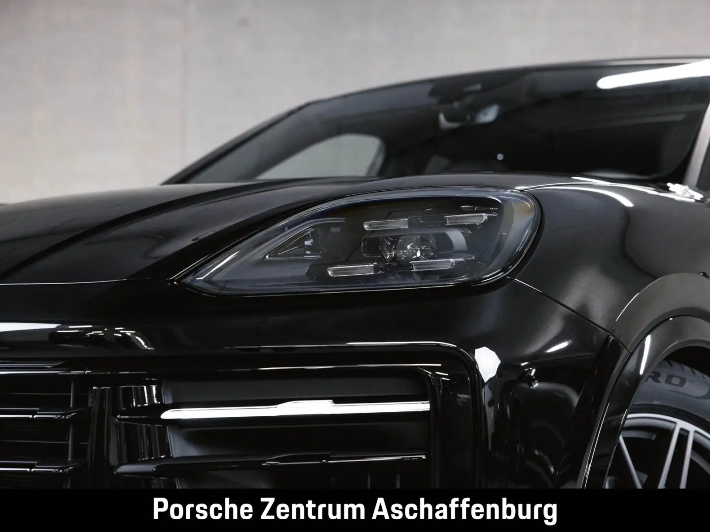 Cayenne Coupé Luftfederung Head-Up InnoDrive