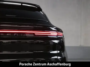 Cayenne Coupé Luftfederung Head-Up InnoDrive