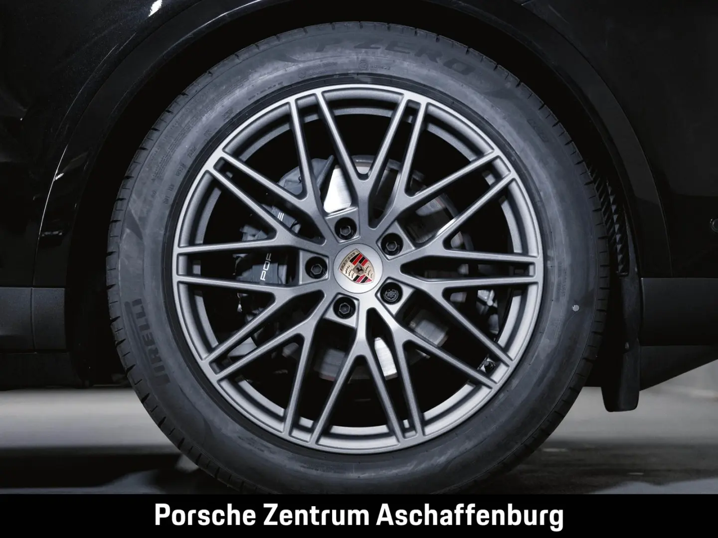 Cayenne Coupé Luftfederung Head-Up InnoDrive