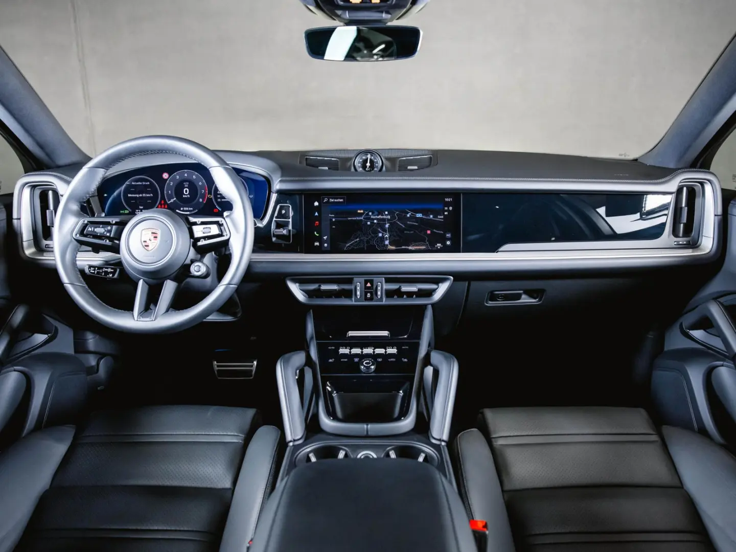 Cayenne Coupé Luftfederung Head-Up InnoDrive