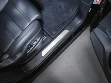 Cayenne Coupé Luftfederung Head-Up InnoDrive