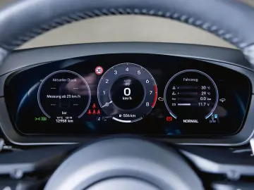 Cayenne Coupé Luftfederung Head-Up InnoDrive