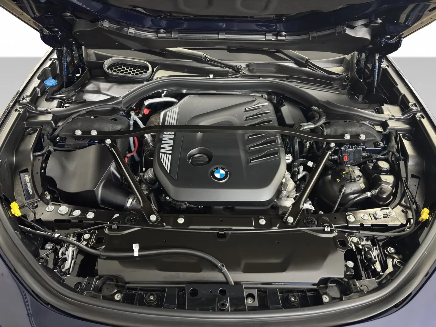 740d xDrive Limousine M Sport TOP AUSSTATTUNG TO