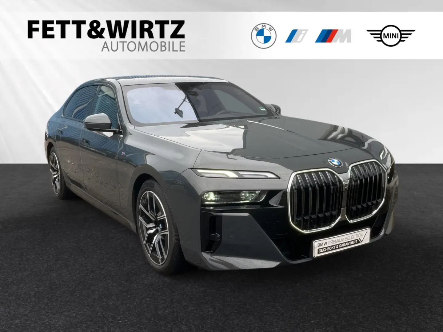 740d xDrive M Sport SkyLounge Standhzg. Autobahn
