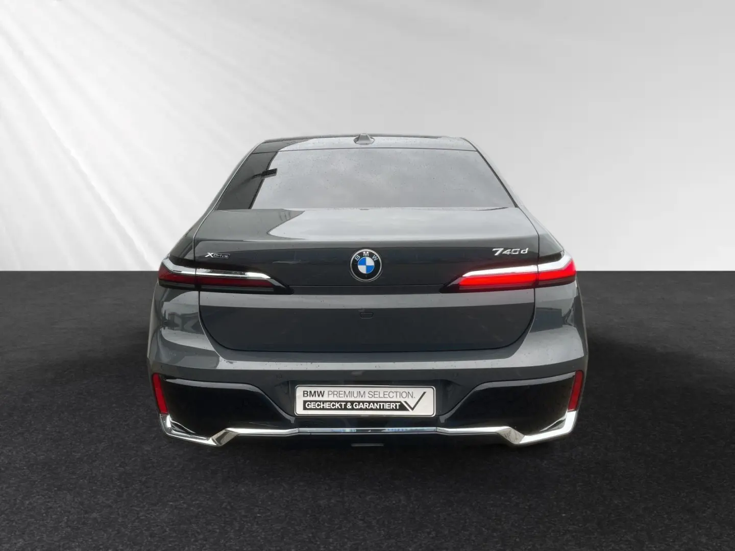 740d xDrive M Sport SkyLounge Standhzg. Autobahn