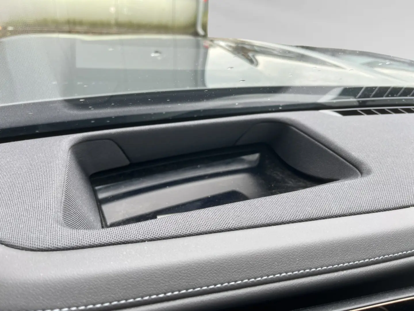 740d xDrive M Sport SkyLounge Standhzg. Autobahn