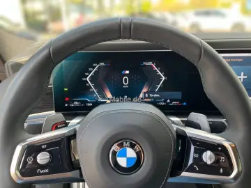 740d xDrive M Sport AHK Pano Sthzg. Autobahnas.