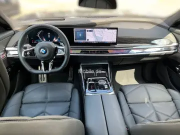 740d xDrive M Sport AHK Pano Sthzg. Autobahnas.