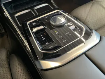 740d xdr M Sport StHz Sky DAPro PAPro AHK Iconic