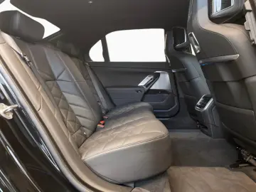 740d xdr M Sport StHz Sky DAPro PAPro AHK Iconic