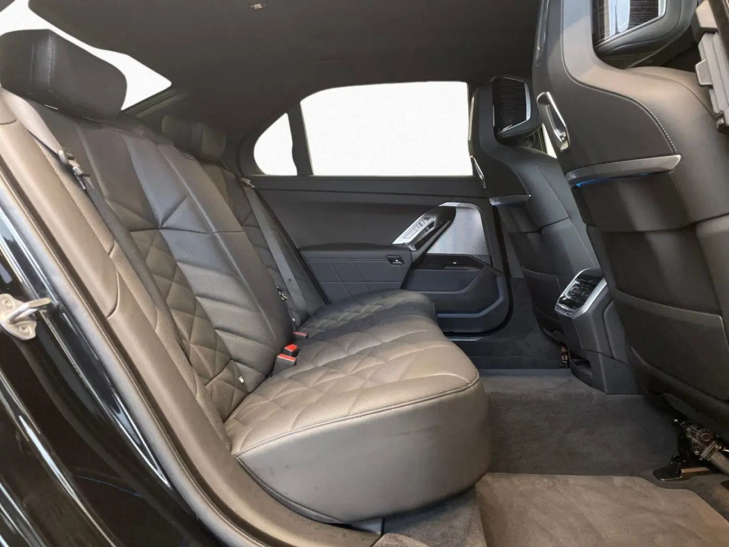 740d xdr M Sport StHz Sky DAPro PAPro AHK Iconic