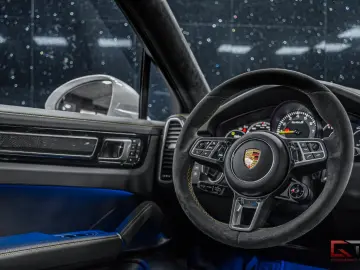 Cayenne Turbo S E-Hyb Coupé Frane Ceramice