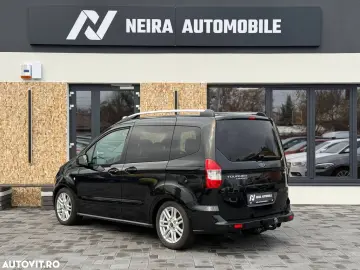 Ford Tourneo Courier 1.0 EcoBoost Titanium
