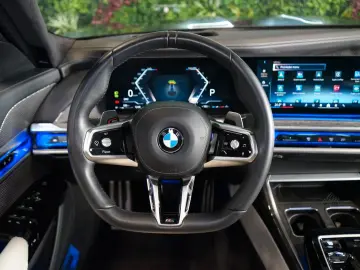 740dxDRIVE B&W INDIVIDUAL TOW SERVICE 86.529€NET