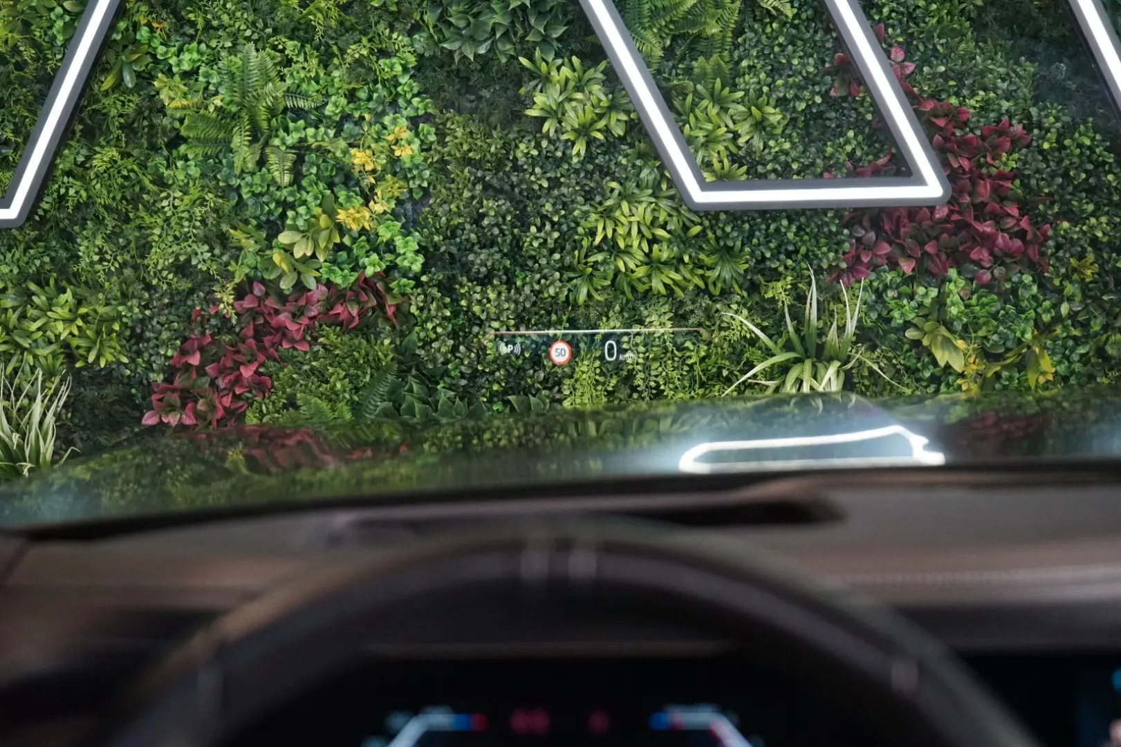 740dxDRIVE B&W INDIVIDUAL TOW SERVICE 86.529€NET