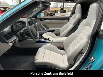 992 911 Targa 4 GTS Ipanemablau HA-Lenkung BOSE
