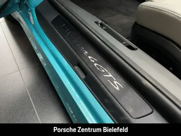 992 911 Targa 4 GTS Ipanemablau HA-Lenkung BOSE