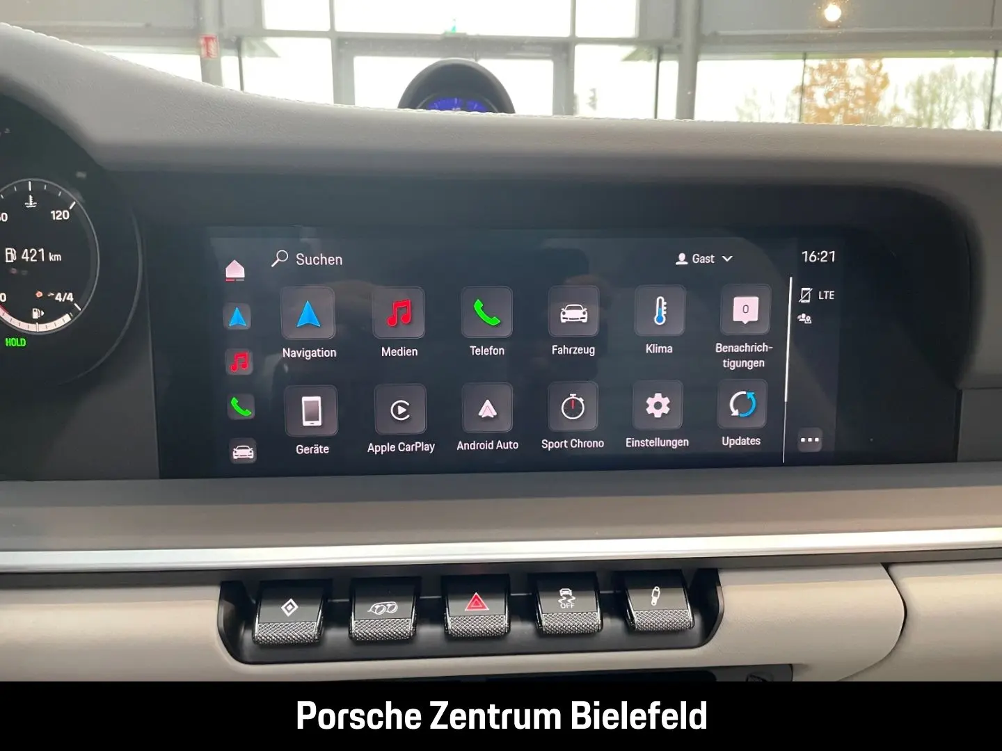 992 911 Targa 4 GTS Ipanemablau HA-Lenkung BOSE