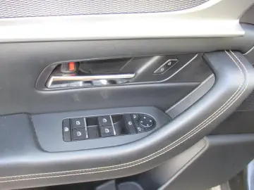 CX-60 e-SKYACTIV PHEV HOMURA CON-P DRI-P COM-P P