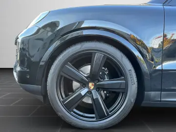 Cayenne Coupe BOSE HD Matrix 90l Sportabgasanlag