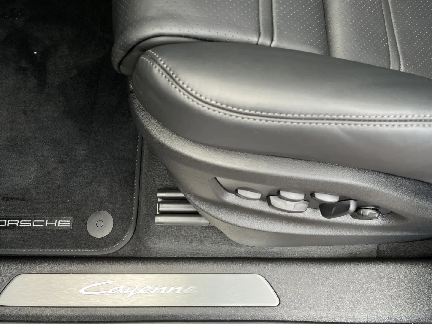 Cayenne Coupe BOSE HD Matrix 90l Sportabgasanlag