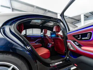 S 63 AMG e 4M Perf   Red Interior   Carbon