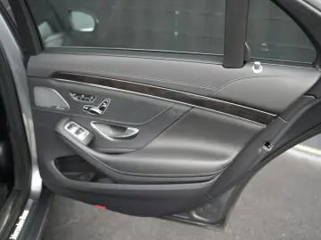 S 560 e L 9G-TRONIC PANO 360 LEDER MULTIBEAM-LED