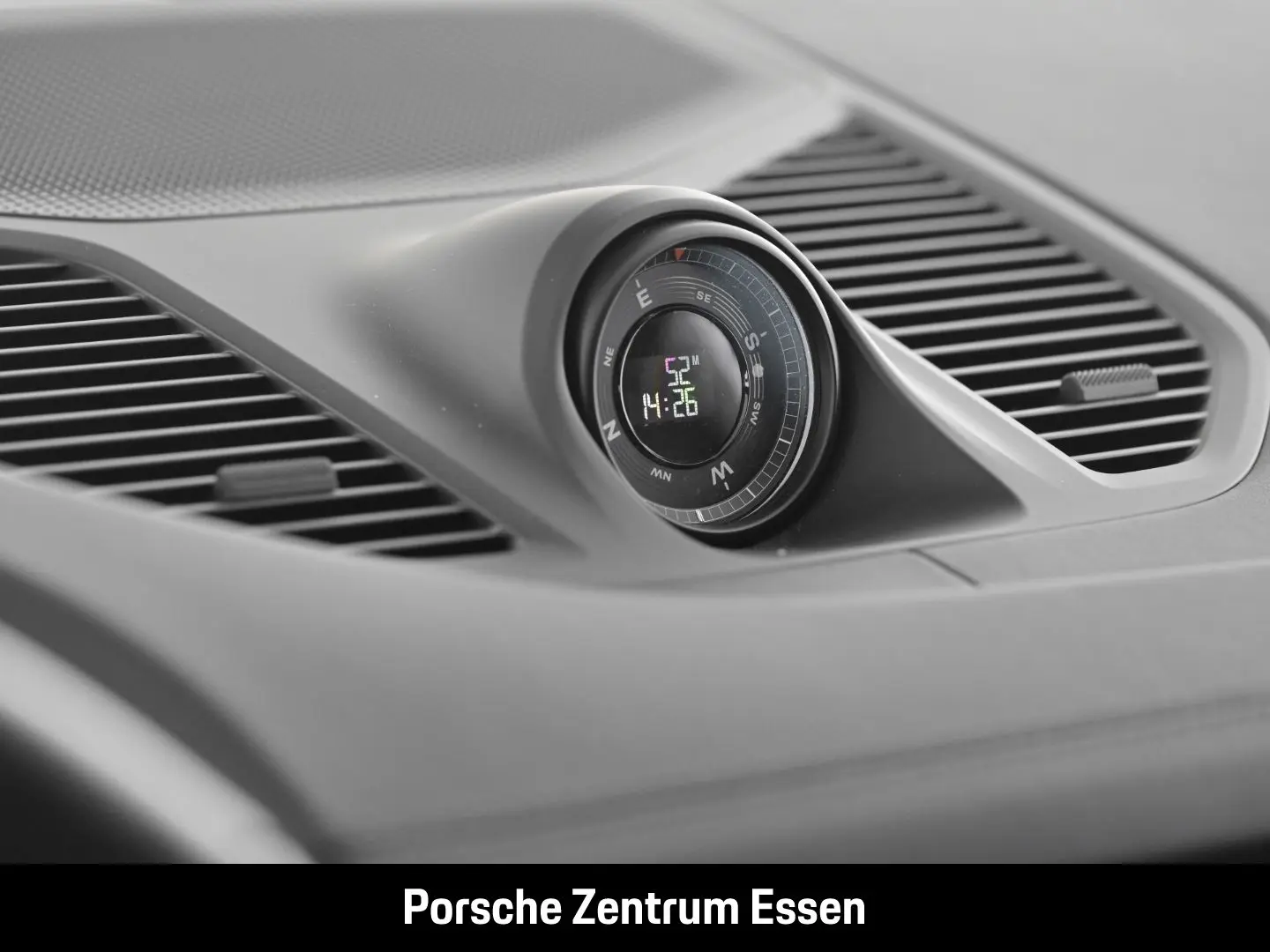 Cayenne E-Hybrid Coupe  SportDesign InnoDrive Bo