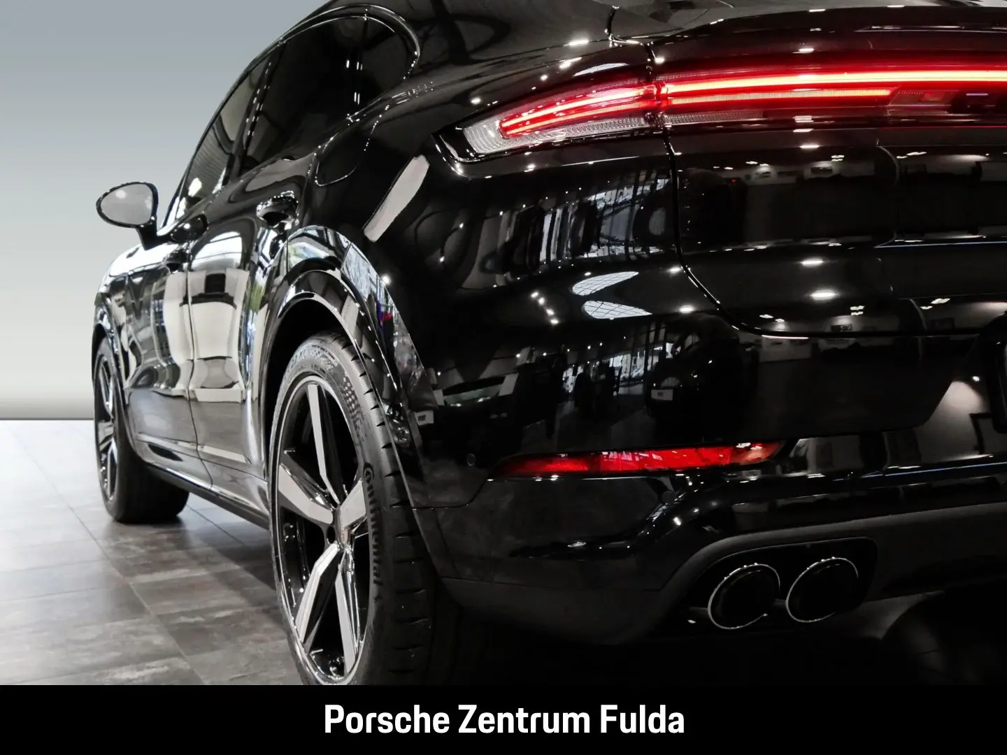 Cayenne E-Hybrid Coupe BOSE Panoramadach LED