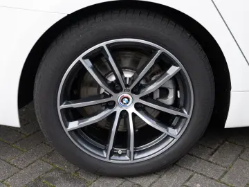 545e xDrive M-Sport FACEL. HUD LASER LED ACC H K