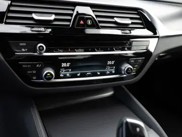 545e xDrive M-Sport FACEL. HUD LASER LED ACC H K