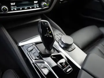 545e xDrive M-Sport FACEL. HUD LASER LED ACC H K