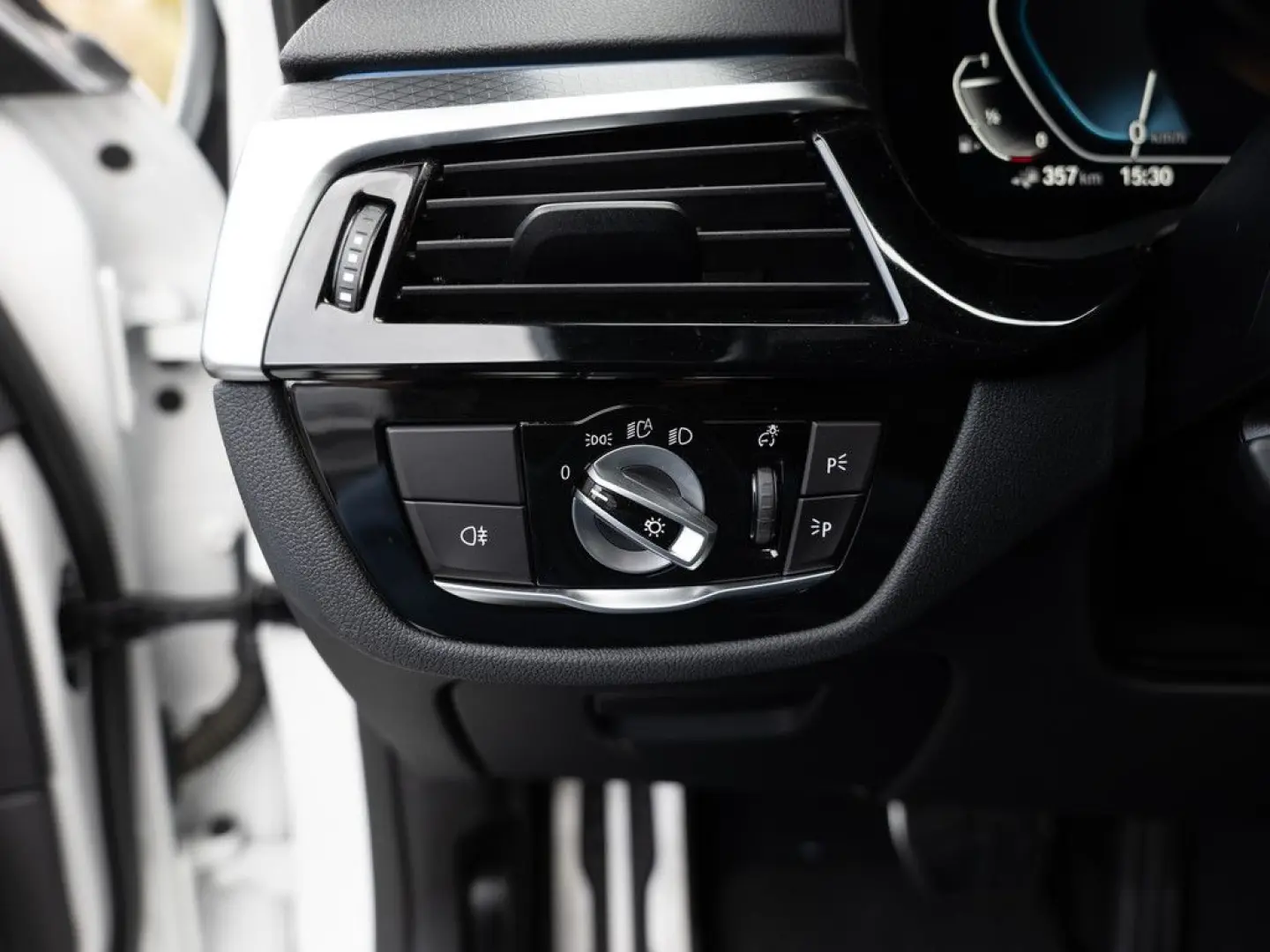 545e xDrive M-Sport FACEL. HUD LASER LED ACC H K