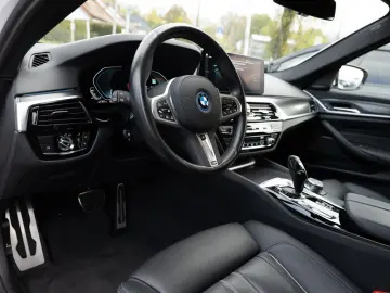 545e xDrive M-Sport FACEL. HUD LASER LED ACC H K