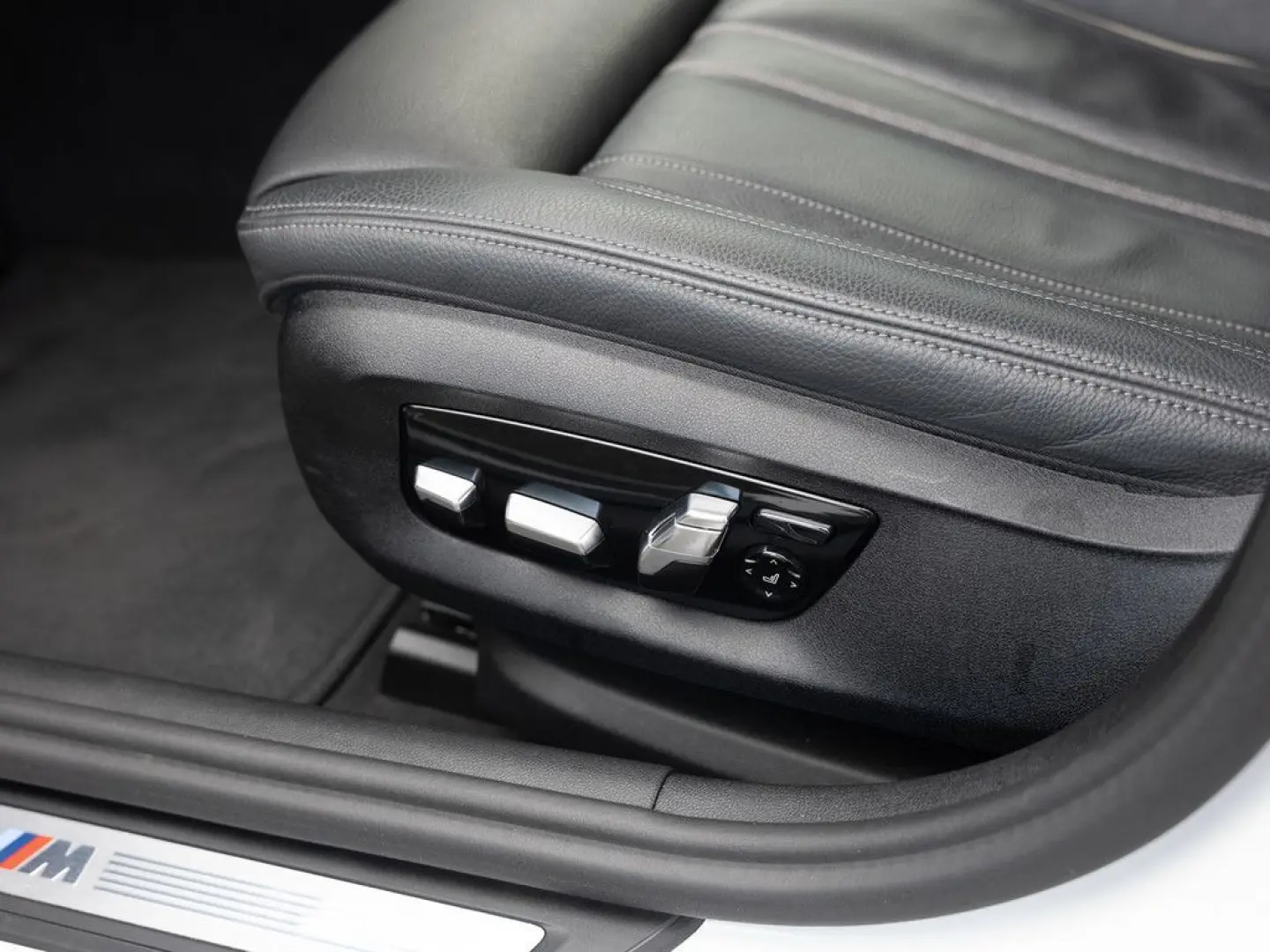 545e xDrive M-Sport FACEL. HUD LASER LED ACC H K